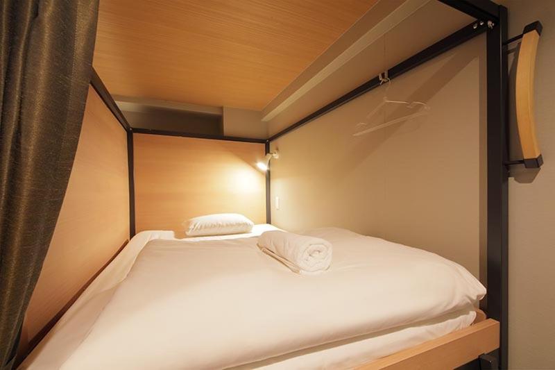 Bed 12-Bed Mixed Dormitory Room　